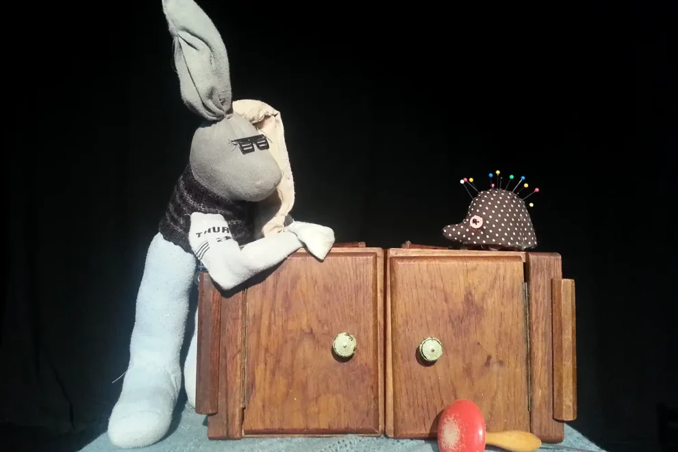 Der Hase und der Igel - Puppentheater mit Nicole Weißbrodt aus Berlin