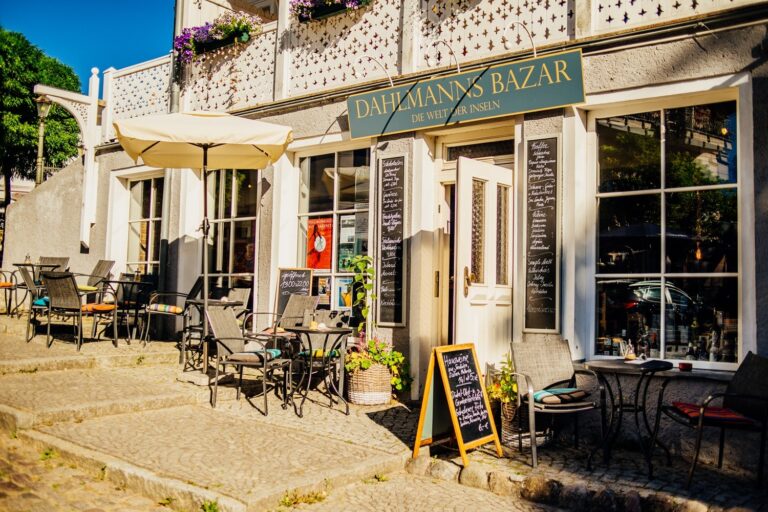 Dahlmanns Bazar - ein sphärvolles Café mit Buchladen und Delikatessen